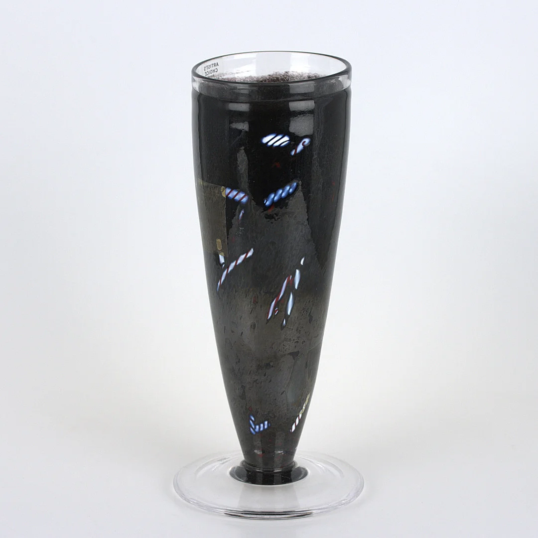 BERTIL VALLIEN. Vas, "Satellit", signerad, etikettmärkt, Kosta Boda. — Art glass — Höganäs Auktionsverk