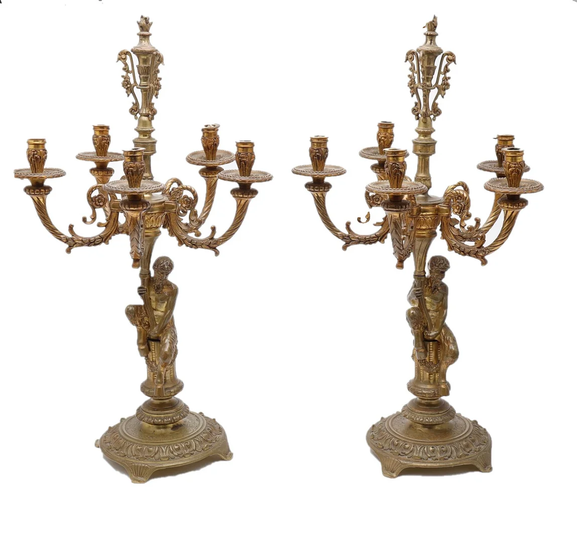 Pair of Napoleon III style bronze candelabra, first half of the 20th Century. — Candlesticks — Balclis
