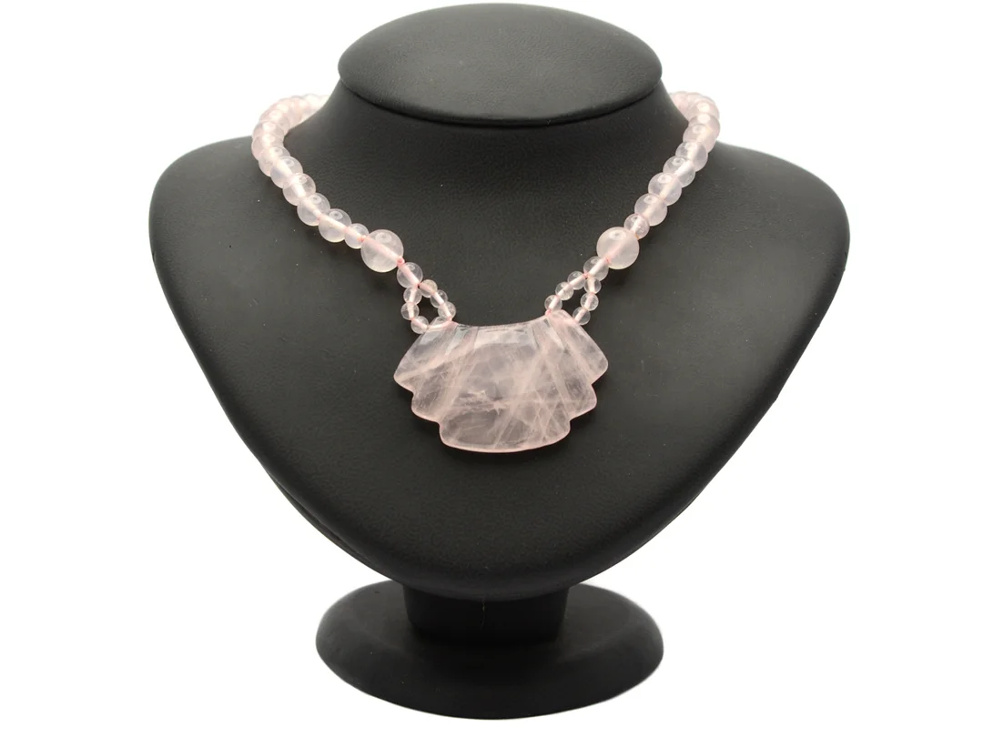 COLLIER, rosenkvarts, längd 72 cm. — Smycken/Collier — Kaplans