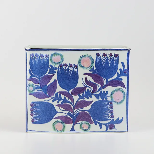 BERTE JESSEN. Vas, fajans, Aluminia, Royal Copenhagen.