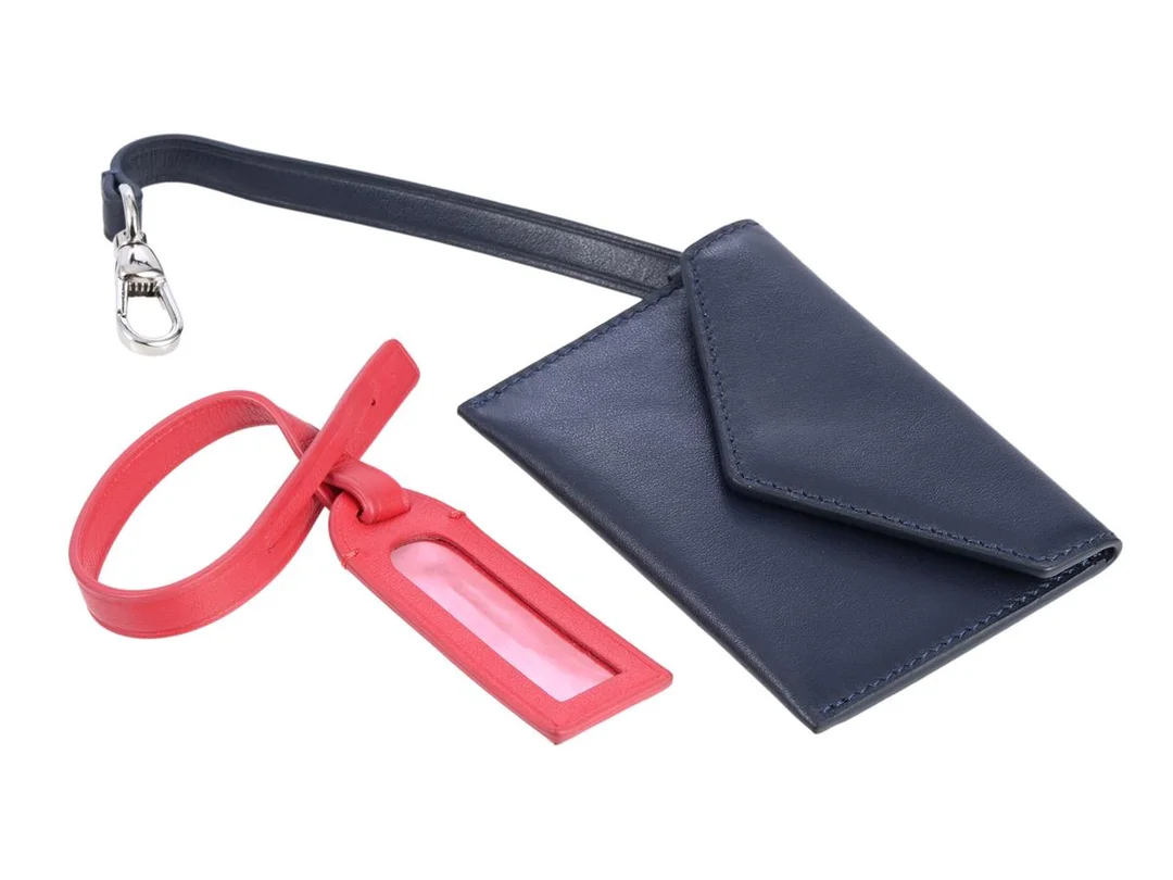 RESEKIT, Jaeger-Le Coultre, korthållare, bagage tag, läder, dustbags, kartong. — Klocktillbehör/Jaeger-LeCoultre — Kaplans