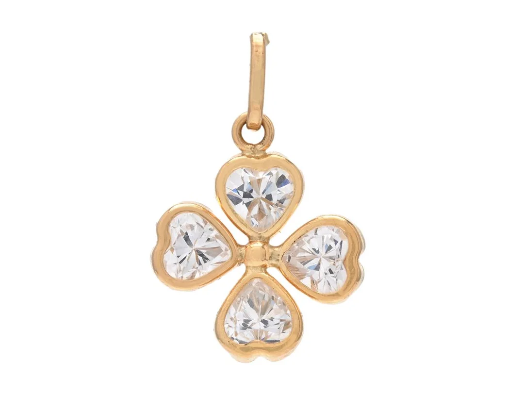 HÄNGE, 18K guld, fyrklöver, glas, längd 2,3 cm, vikt 0,70 g. — Smycken/Hänge — Kaplans