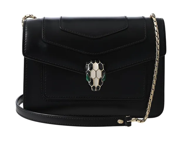BVLGARI, VÄSKA, Serpenti Forever Shoulder Bag, svart kalvskinn, guldfärgade beslag, lås med svart emalj, vit emalj, 18,5x13x7,5 cm, cert från 2022, regnskydd, dustbag, originalkartong. Excellent Condition.