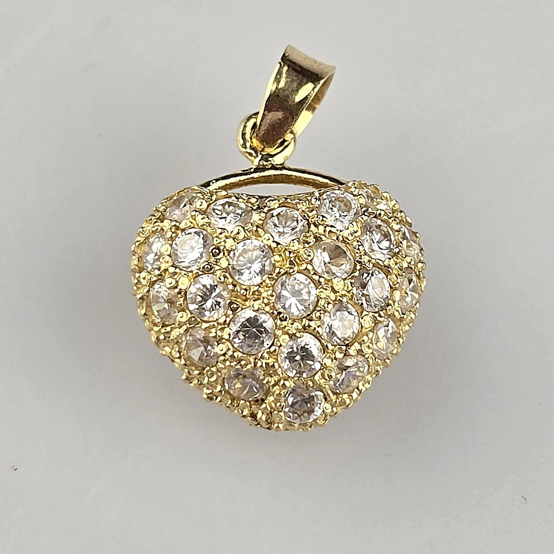 18K-HERZANHÄNGER MIT DIAMANTEN. — Brooches & Pendants — Auktionshaus Blank