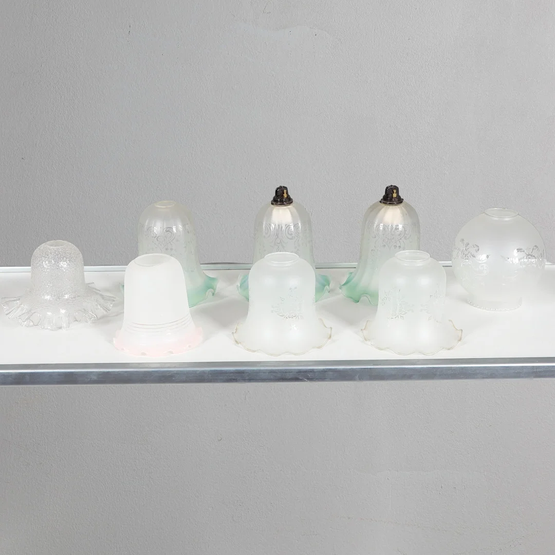 VARIOUS GLASS LAMP SHADES. — Art glass — Lawrences Auctioneers