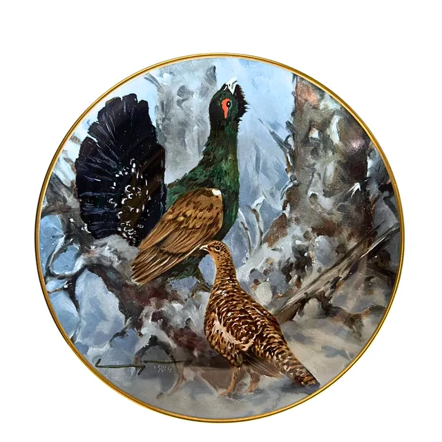 HANNES LIEDERLEY. PORZELLANTELLER "MINNELIED DES GROSSEN HAHNES" VON AK KAISER PORZELLAN - JAHR 1984.