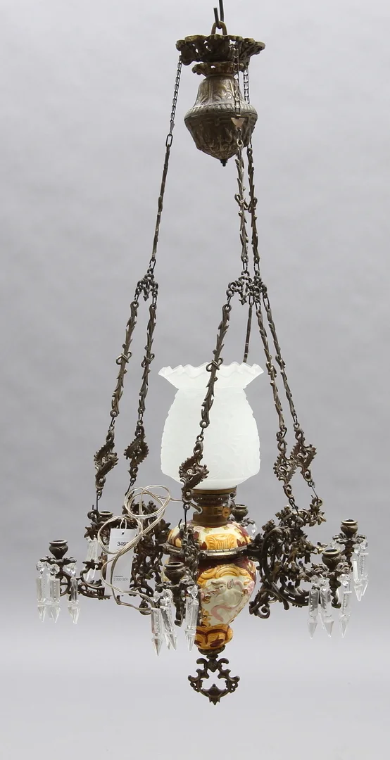 FOTOGENLAMPA, Majolika. — Ceiling lights — Göteborgs Auktionsverk