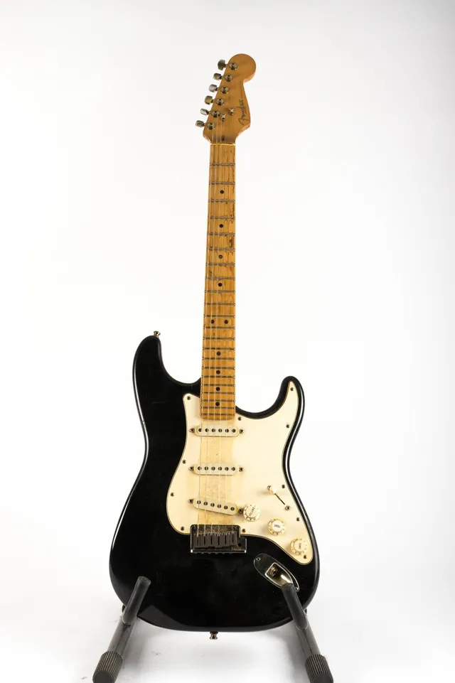 Fender Stratocaster Made in USA, model American Standard Stratocaster