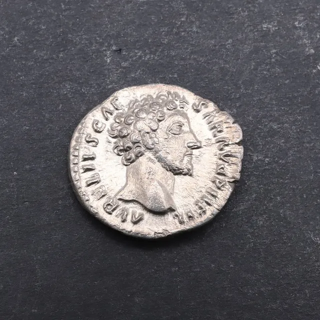 ROMAN IMPERIAL COINAGE: MARCUS AURELIUS, 161-180 A.D.