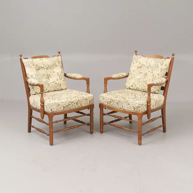 FÅTÖLJER, 2 stycken, Fischer Collection, Tyskland.