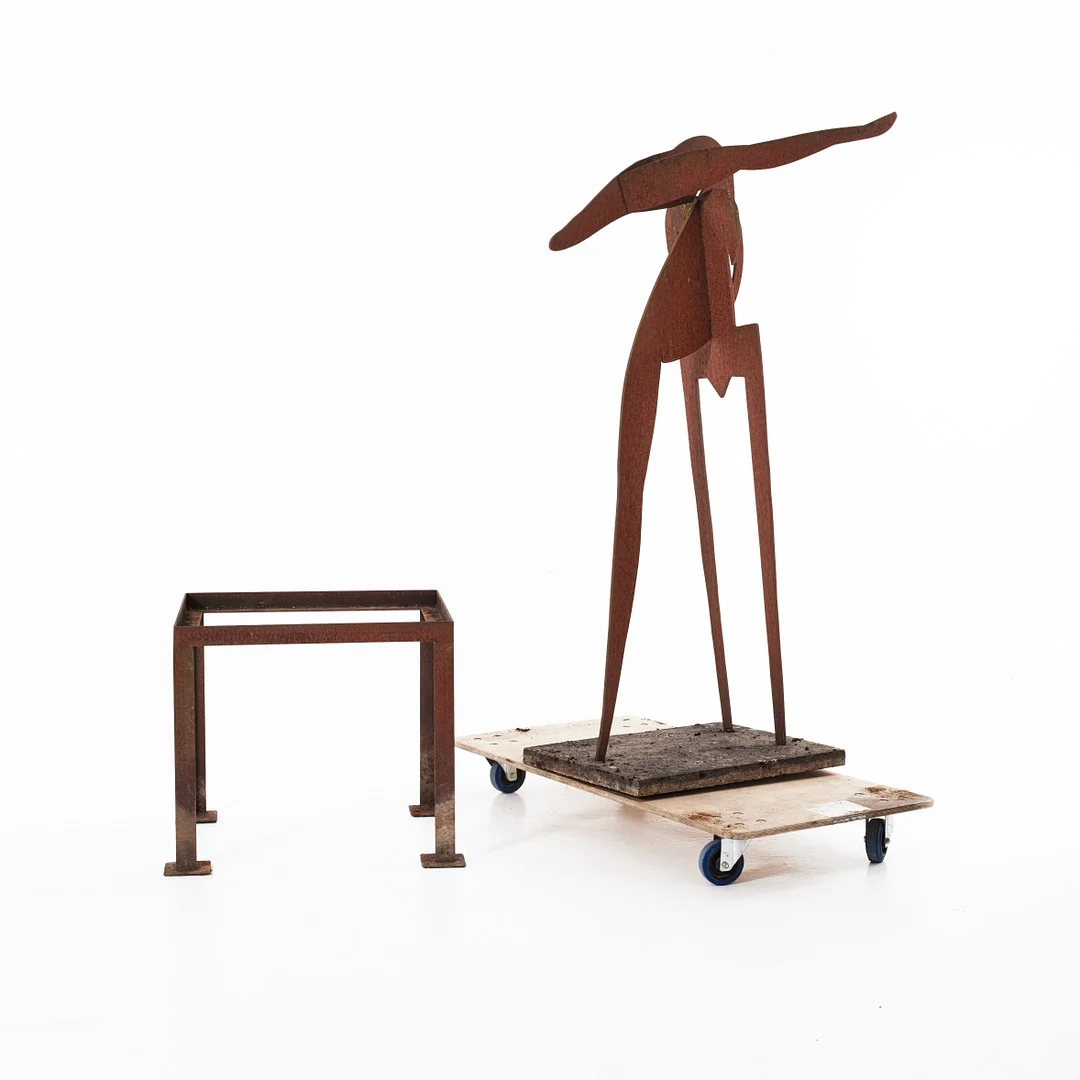 LENNY CLARHÄLL (FÖDD 1938). Trädgårdsskulptur, Ur serien "Malangaler", järn och betong på järnsockel. — Sculptures & Bronzes — Stockholms Auktionsverk Magasin 5