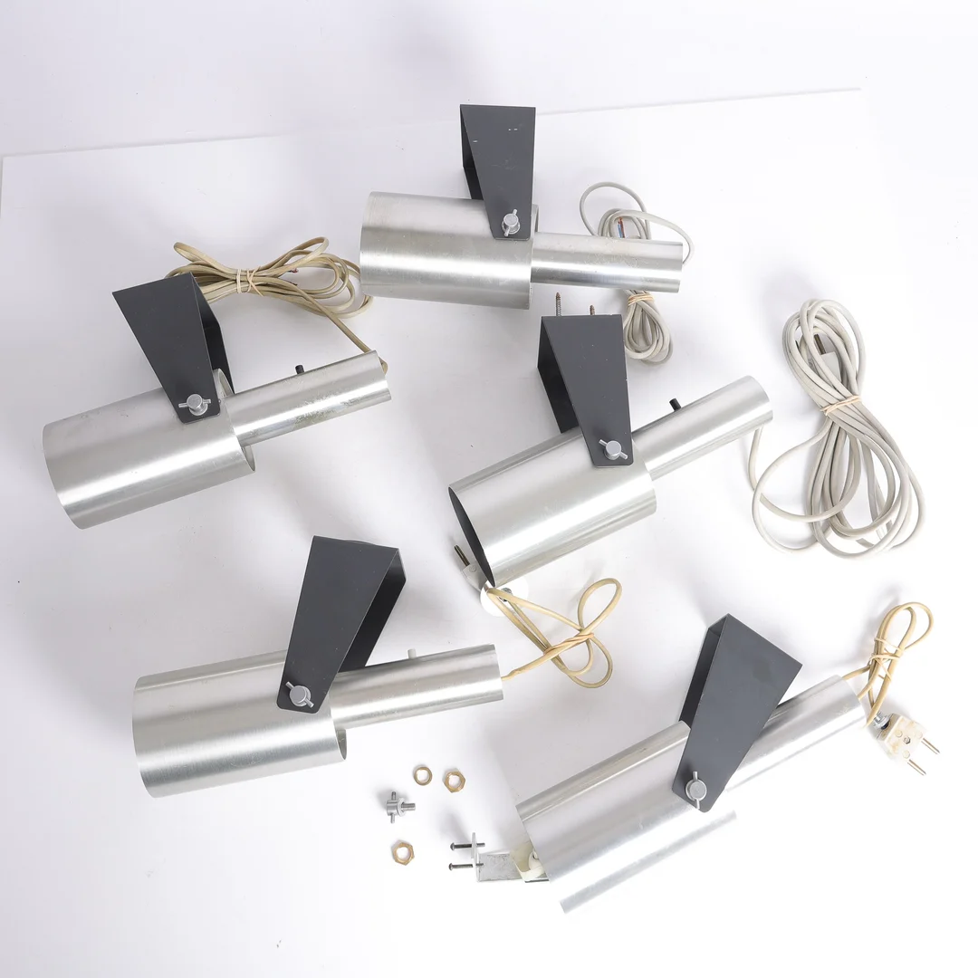Hans Jeppesen for Fog & Mørup: 5 x Sonet wall lamps. Circa 1970. (5) — Lamps and lighting/Wall lighting — Lauritz
