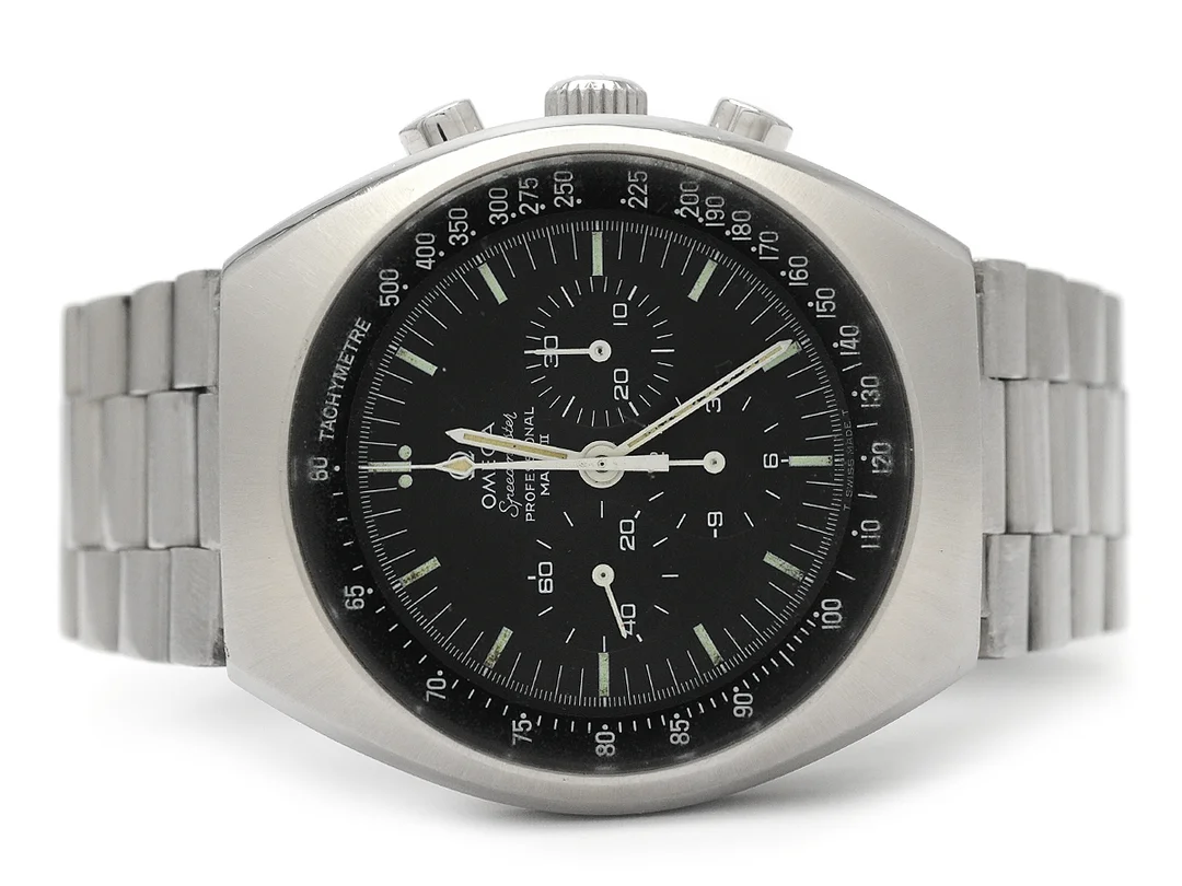 OMEGA, Speedmaster Professional, Mark II, "Tachymetre", Cal 861, Serie nr. 30581475, Ref nr. ST 145.014, Boett nr. 145.014, kronograf, herrur, 41,5 mm, stål, manuell, mineralglas, skadad urtavla, originallänk, viklås, Ref nr. 1162/172, ca 1971. — Klockor/Omega — Kaplans