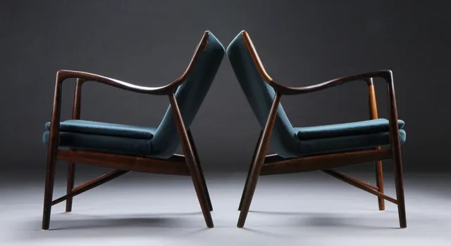 Finn Juhl. A pair of armchairs in Rio rosewood, model NV-45 from Niels Vodder (2)
