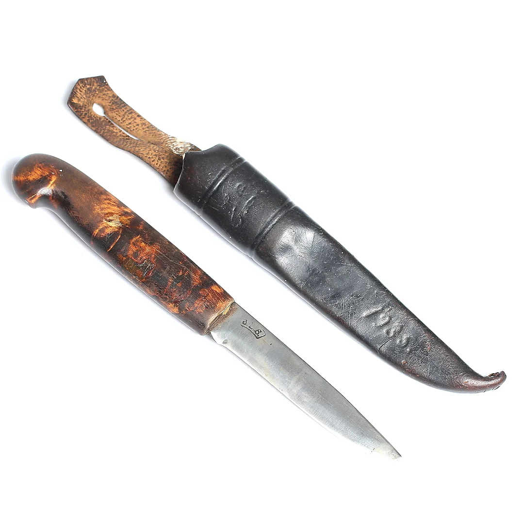 KNIV, slida signerad "J.P.F. 1935". — Tools & Gears — Stadsauktion Sundsvall