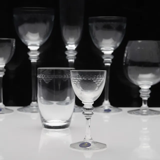 MICHAEL BANG. glasservis, 56 delar, kristall, "Aida"Holmegaard/Royal Copenhagen, Danmark.