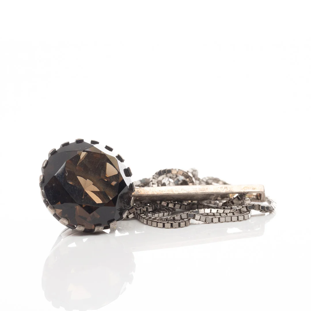 COLLIER, Silver, Rökkvarts. — Necklace — Garpenhus Auktioner