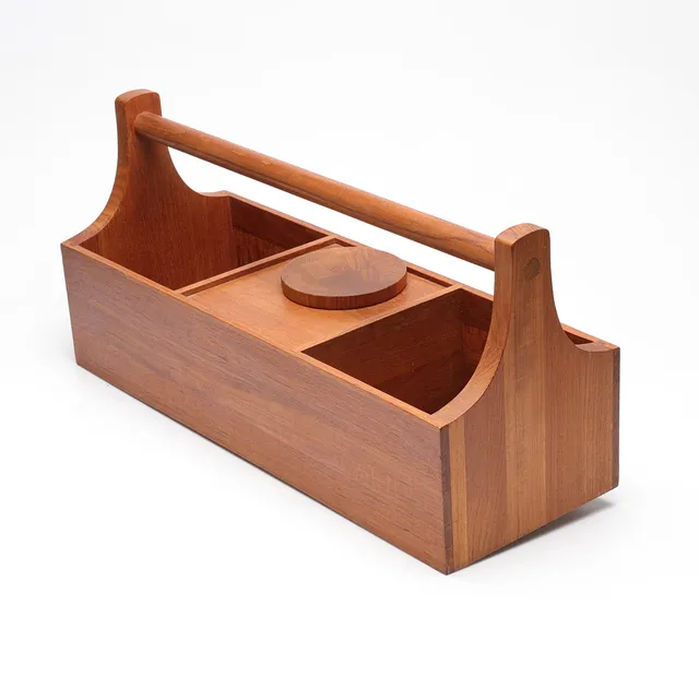JENS QUISTGAARD. PICKNICKLÅDA/VERKTYGSLÅDA, teak, Nissen, Danmark. 1960 tal.