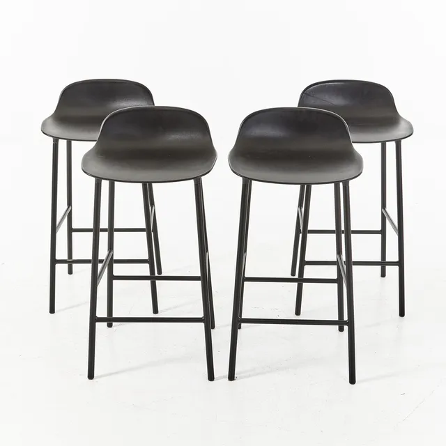 SIMON LEGALD. 4 stycken barstolar "Form" för Normann Copenhagen.