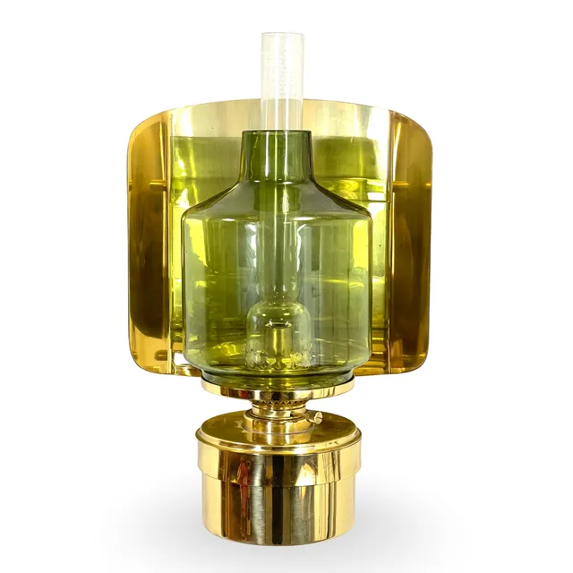 HANS-AGNE JAKOBSSON. Väggfotogenlampa, mässing/glas, modell "L 137", Markaryd, etikettmärkt, 1960/1970- tal.