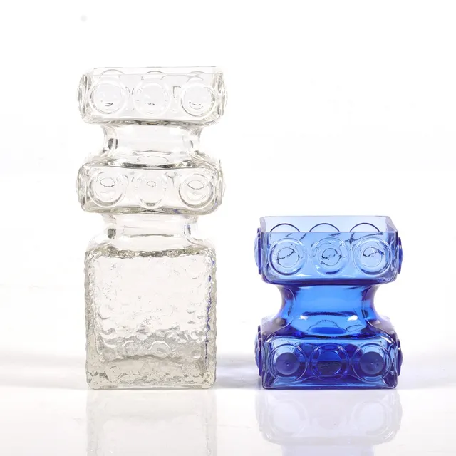 TAMARA ALADIN. Vaser, 2 st, glas. "Kerhä", Riihimäki glasbruk.