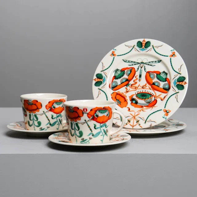 KLAUS HAAPANIEMI. Tekoppar & assietter, 2 set, "Korento", Iittala, Finland (6 delar).