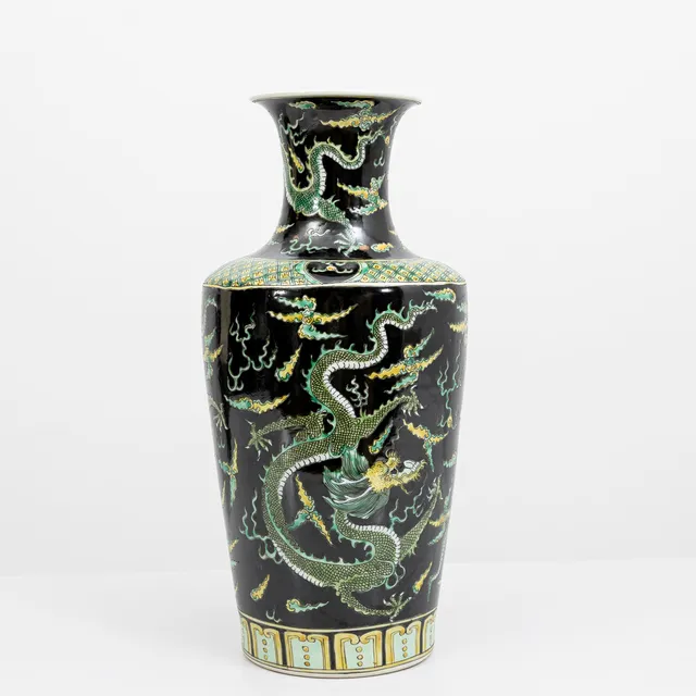 VAS, porslin, Kina, bär kangxi märkning, 1900/2000-tal.