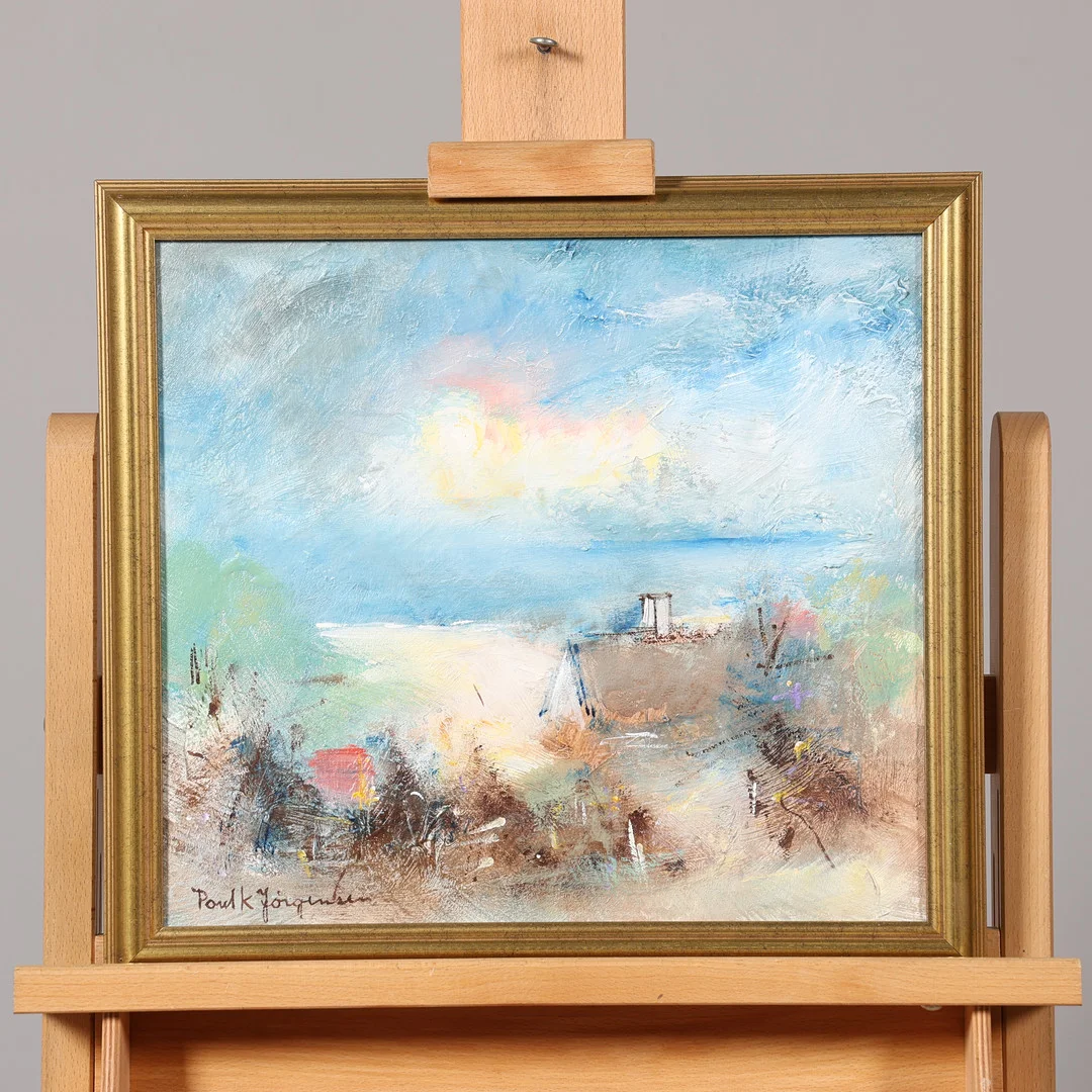 POUL K JÖRGENSEN. OLJA PÅ PANNÅ, "Fiskarstuga", signerad. — Paintings — Borås Auktionshall