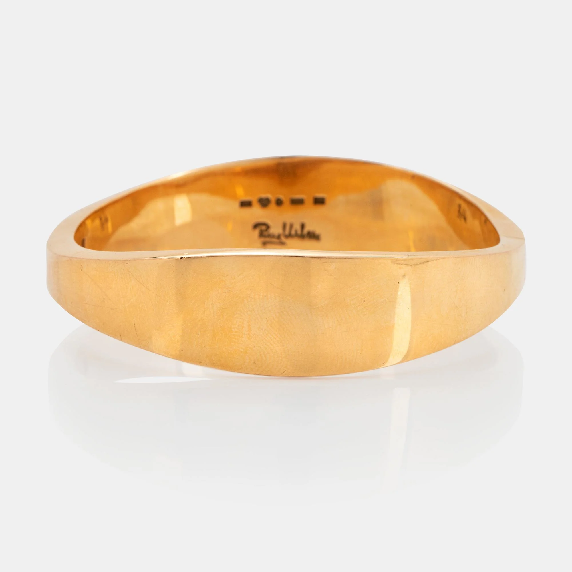 Rey Urban, armband, Stockholm 1969, 18k rödguld, — Bukowskis
