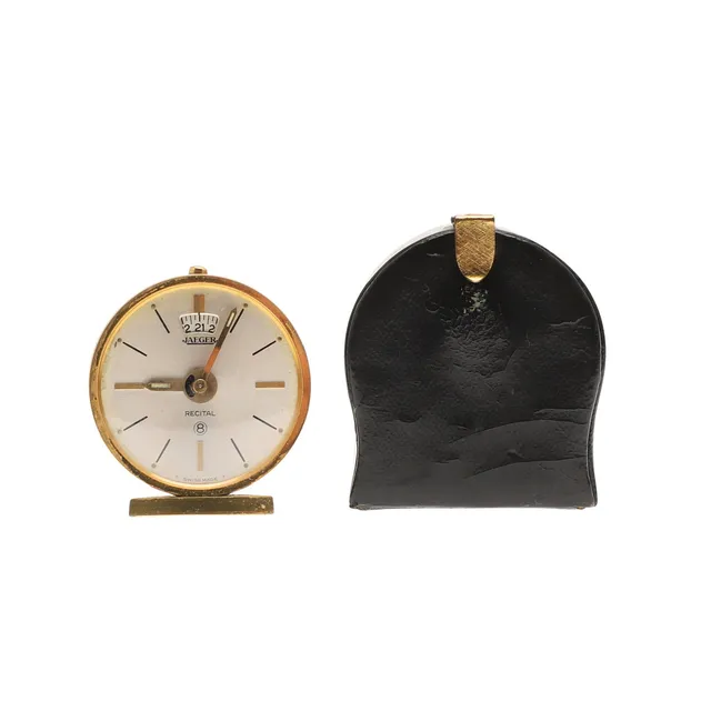 A 1960S JAEGER 'RECITAL' GILT METAL 8 DAY TRAVELLING CLOCK.