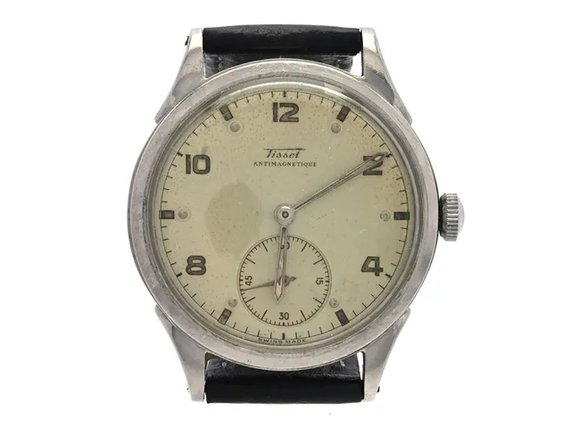 Armbandsur Tissot Antimagnetique 35mm stål manuell, liten sekundvisare, läderband