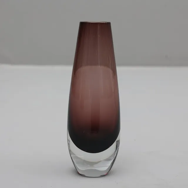 VAS, glas, sannolikt Sven Palmqvist, Orrefors.