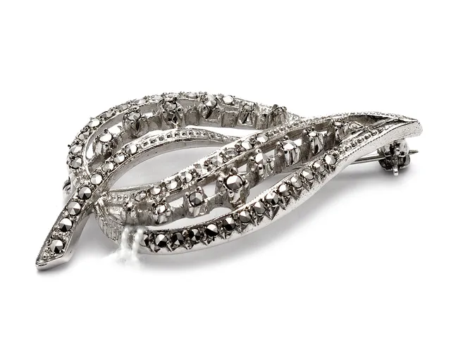 Brosch S830 5cm 13,1g
