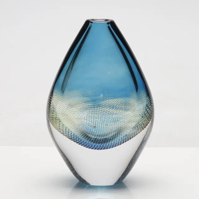 SVEN PALMQVIST. Vas, glas, "Kraka", Orrefors, signerad.