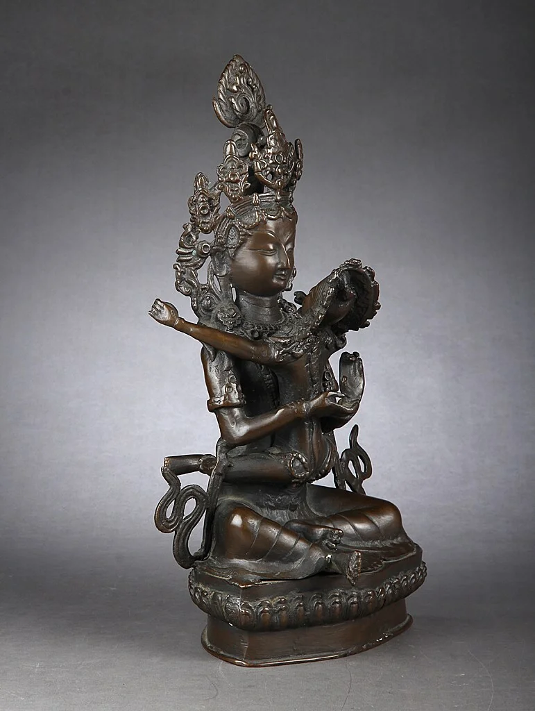 Orientalsk figur af bronze, Tibet eller Nepal — Hobby and collectibles/Asian art — Lauritz