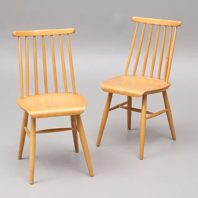 PINNSTOLAR, ett par, 1950/60-tal.