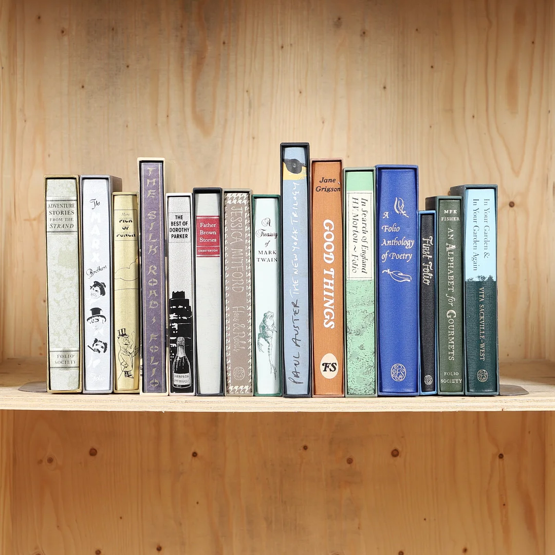 FOLIO SOCIETY. A COLLECTION OF FIFTEEN FOLIO SOCIETY HARDBACK BOOKS. — Books — Lawrences Auctioneers