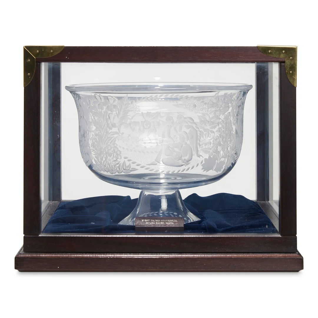 Bauer, Lisa — Minneskål — Gjenstand/Glass — Blomqvist