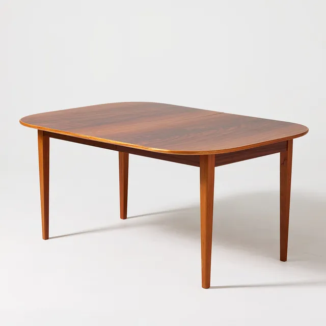 JOSEF FRANK. Matbord, Firma Svenskt Tenn, modellnummer 947, mahogny med kantbård i lönn.