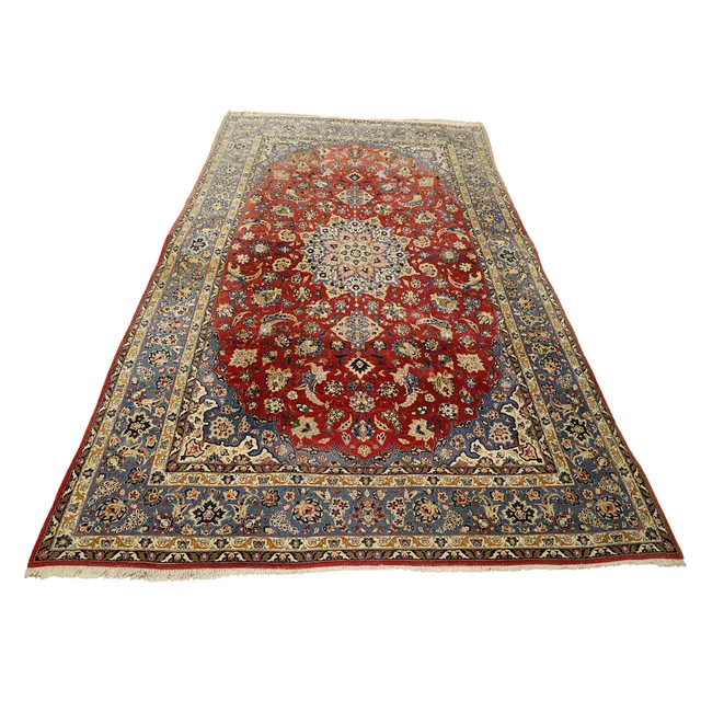 ISFAHAN CARPET, CENTRAL IRAN.