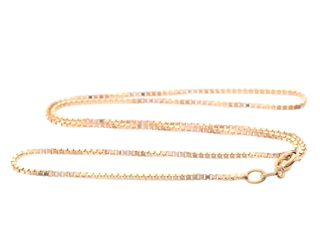 HALSKEDJA, 18K guld, venezialänk, längd 38 cm, vikt ca 4,6 g. — Smycken/Halskedja — Kaplans