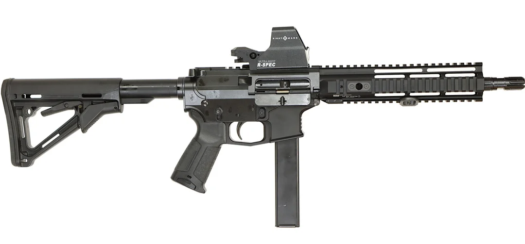 KULGEVÄR, fabrikat Hera Arms, kaliber 9x19, tillv.nr 9-0509, se-nr SE2416955. — Rifles — Walter Borg