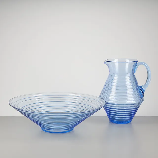 GÖRAN HONGELL. KANNA OCH FAT, blått glas, Karhula, 1930-tal.