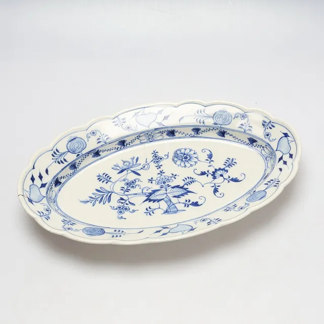 SERVERINGSFAT, porslin, Meissen, Tyskland.