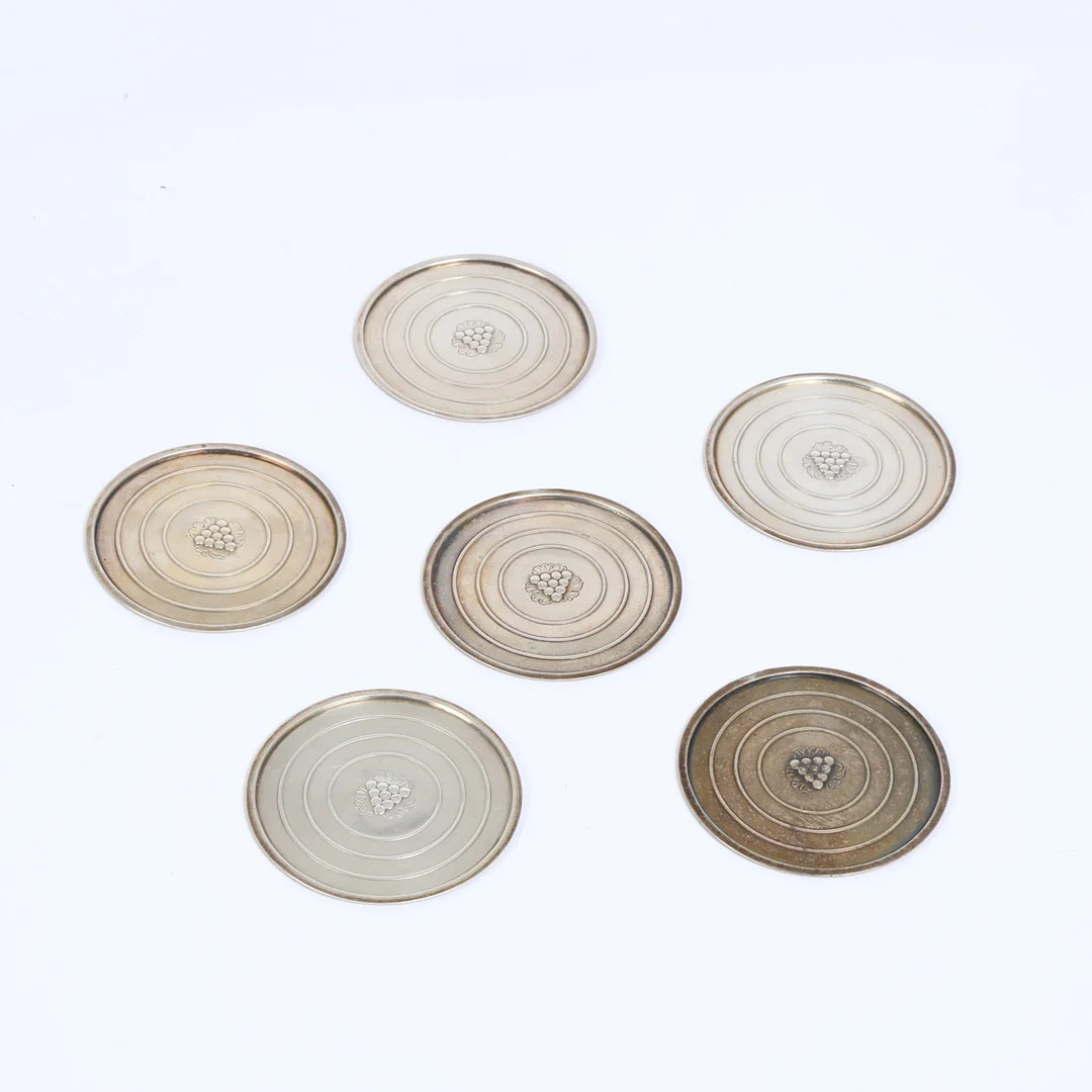 GEORG JENSEN. Seks glasbakker / coasters af sterlingsølv, dessin 193 (6). — Silver — Bidstrup Auktioner