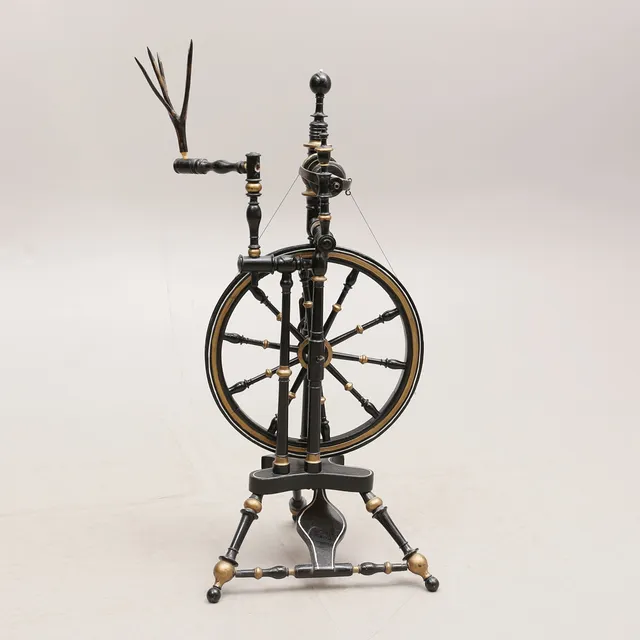 SPINNROCK, sk "högrock", 1800-talets andra hälft.