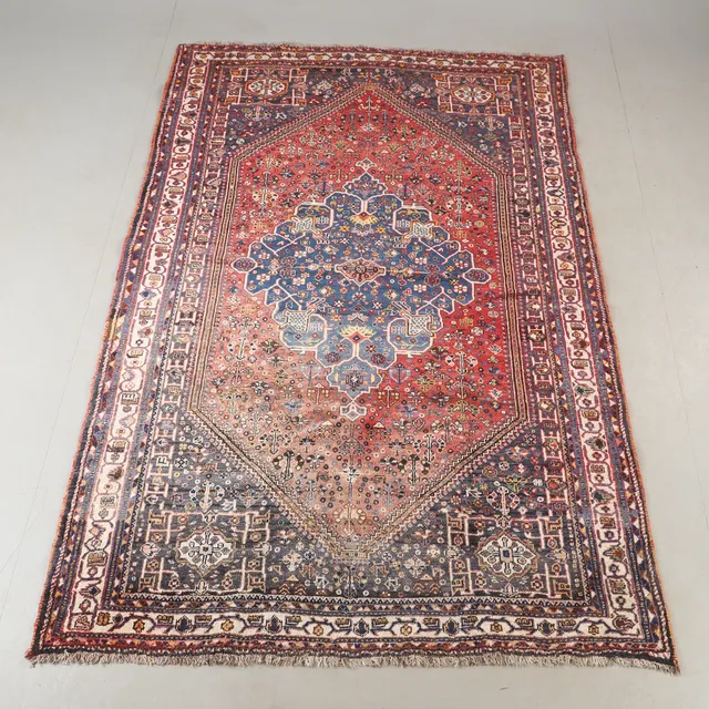 MATTA, "Heriz", 258 x 173 cm.