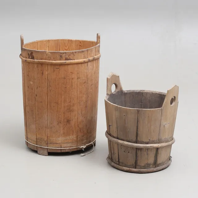 TRÄTUNNOR, 2 st, 1800/1900-tal.
