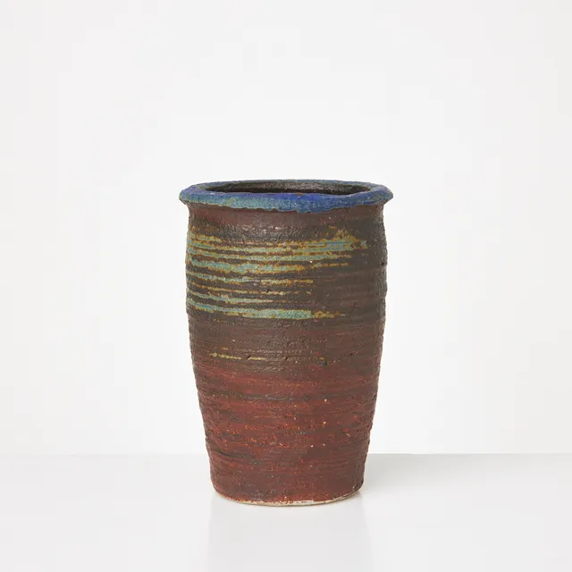 RAIJA TUUMI. Vas, stengods, monogramsignerad, Arabia.