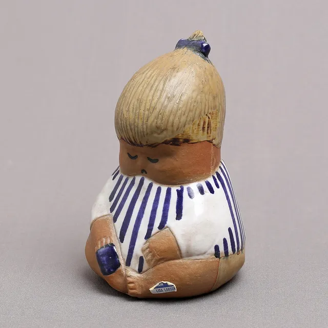 LISA LARSON. Figurin, stengods, "Johanna" ur serien Larsons Ungar, Gustavsberg.